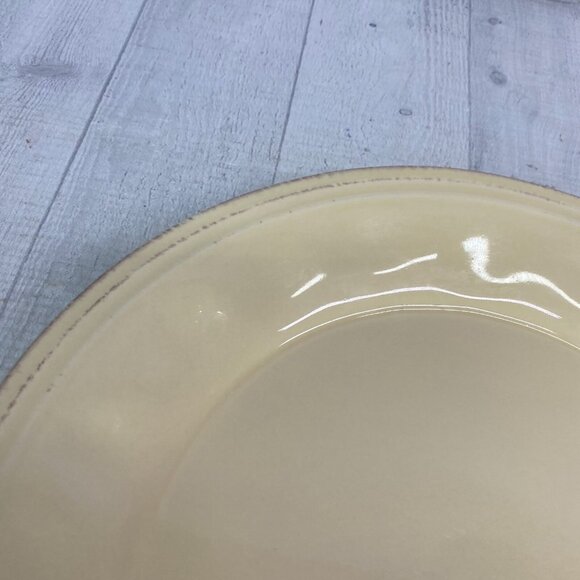 Rachael Ray CUCINA ALMOND CREAM Embossed Edge Rim Stoneware Dinner Plates Set 4 - Picture 12 of 16